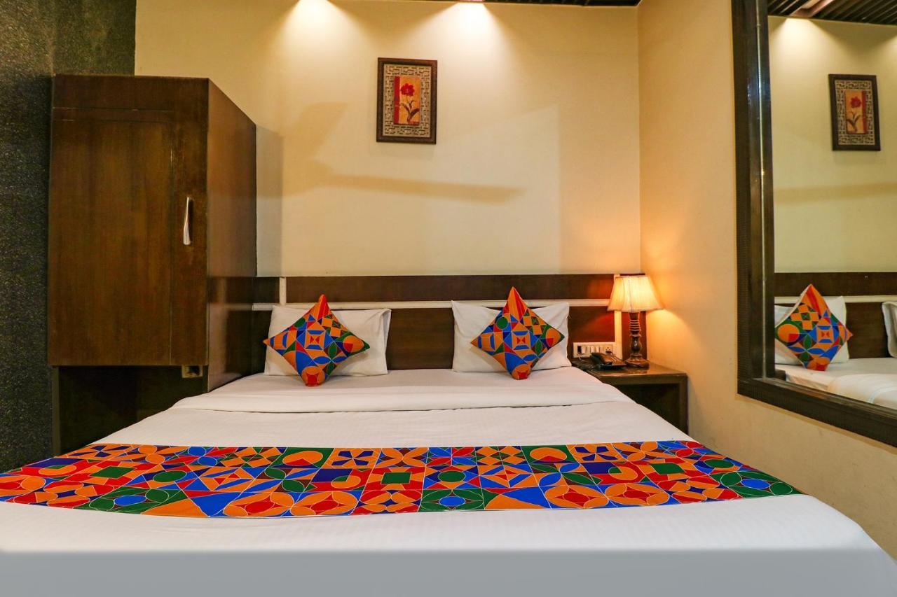 Staybook Hotel Aira New Delhi Railway Station Paharganj Екстериор снимка
